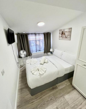 Lovely Studio Flat!